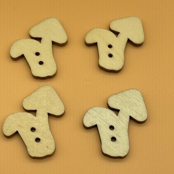 Wooden Mushroom Buttons (4) 🍄 (For Bundles Only) - Picture 2 of 3